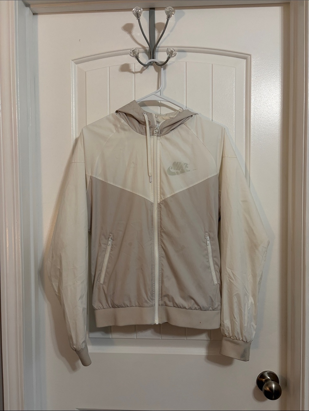 Nike Two-Tone Hooded Windbreaker Jacket - Cream & Light Taupe